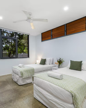 Load image into Gallery viewer, Luxe Business Retreat (Early Bird)
